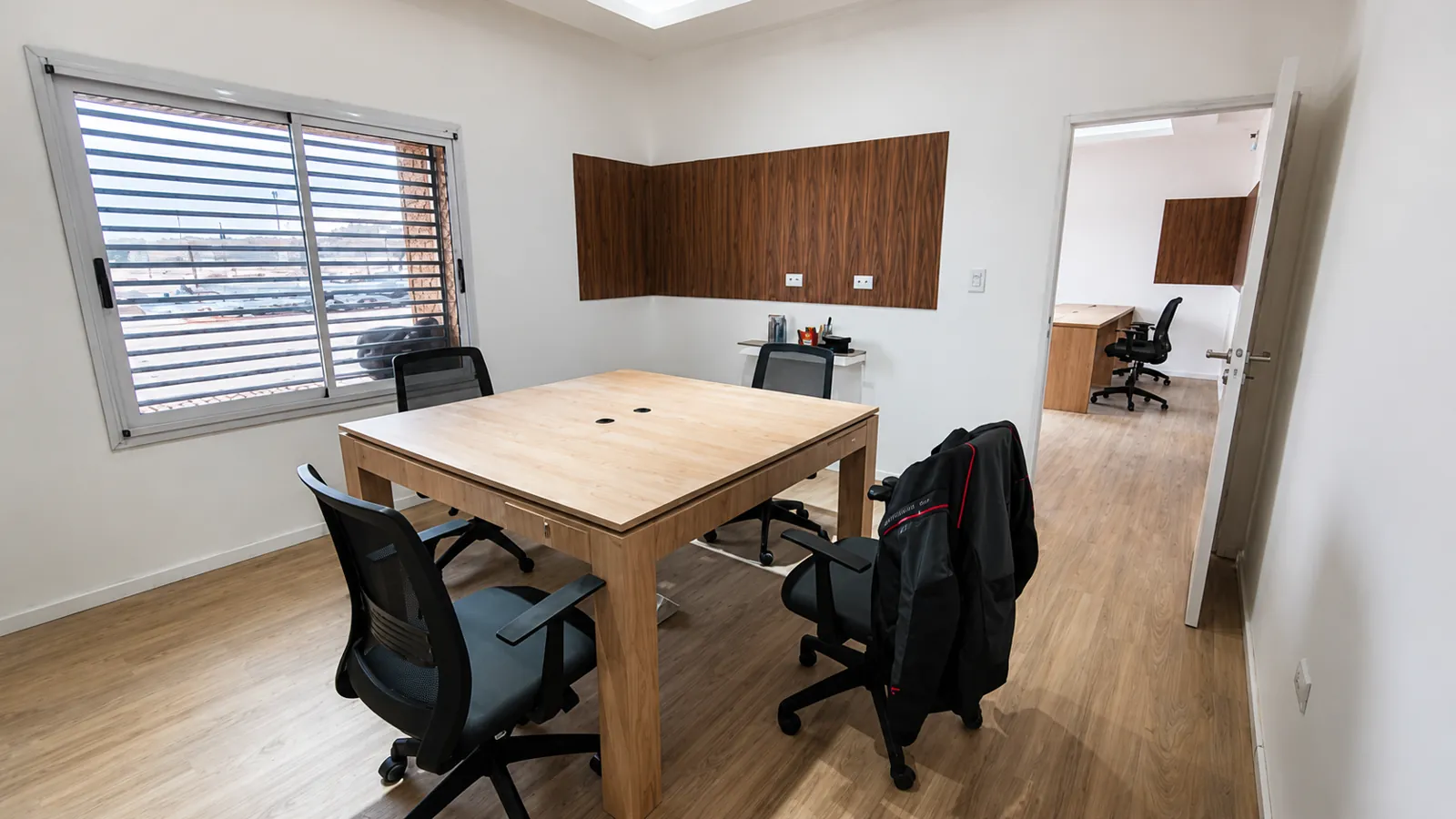 Oficinas técnicas y administrativas de Astoria